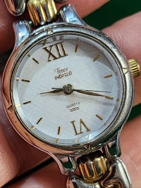 Timex Indiglo Women Watch Two Tone Quartz For Repair Parts Not Working